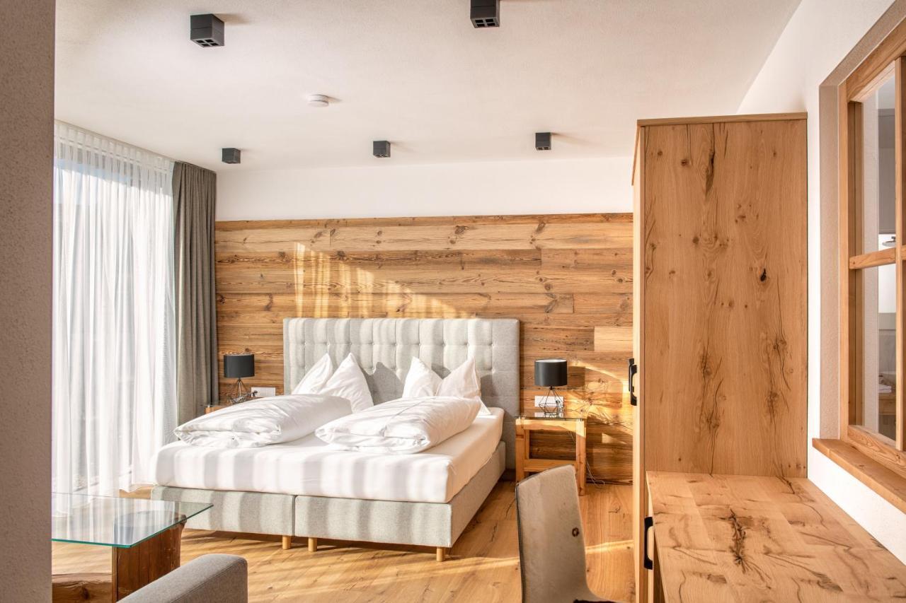 סנט מרטין אם טננגבירגה Mayer - Wirtshaus Und Dorfhotel מראה חיצוני תמונה