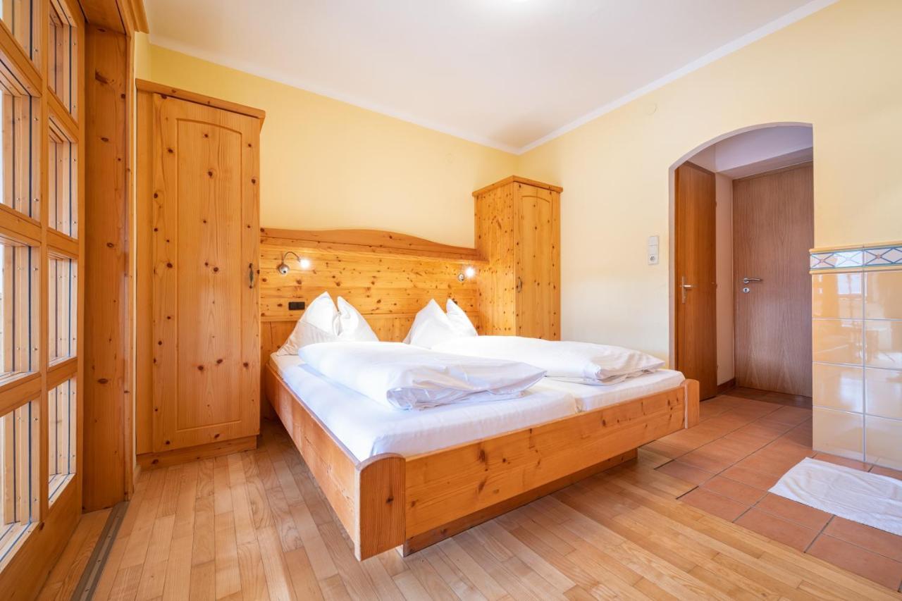 סנט מרטין אם טננגבירגה Mayer - Wirtshaus Und Dorfhotel מראה חיצוני תמונה